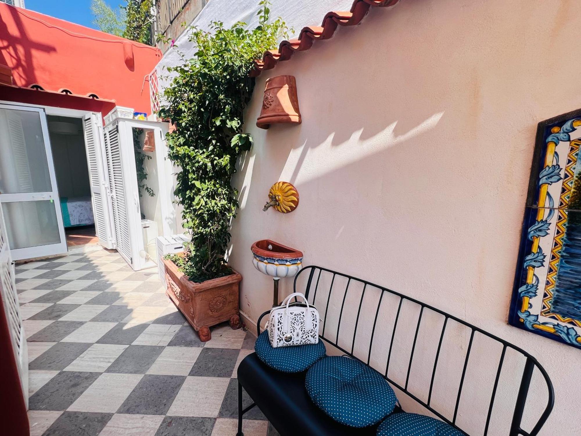 Luxury House In Villa Pompeiana Via Camerelle Con Terrazza Vista Mare Capri Exterior photo