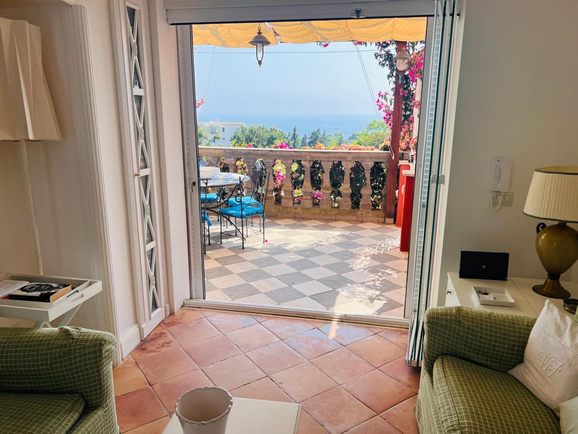 Luxury House In Villa Pompeiana Via Camerelle Con Terrazza Vista Mare Capri Exterior photo